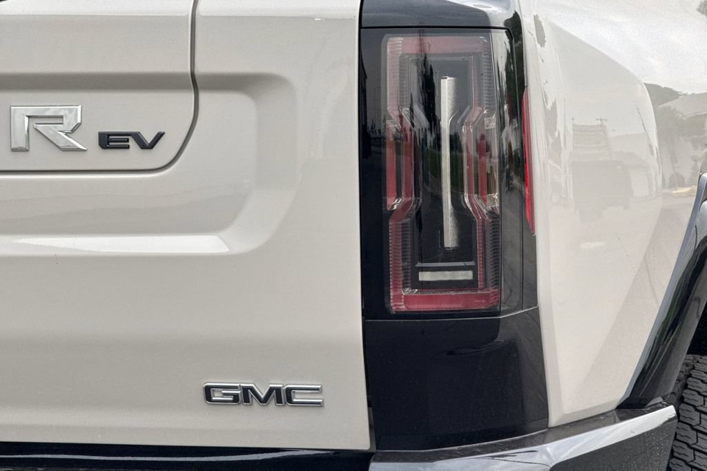 New 2026 GMC Hummer EV 4x4 Crew Cab image 24