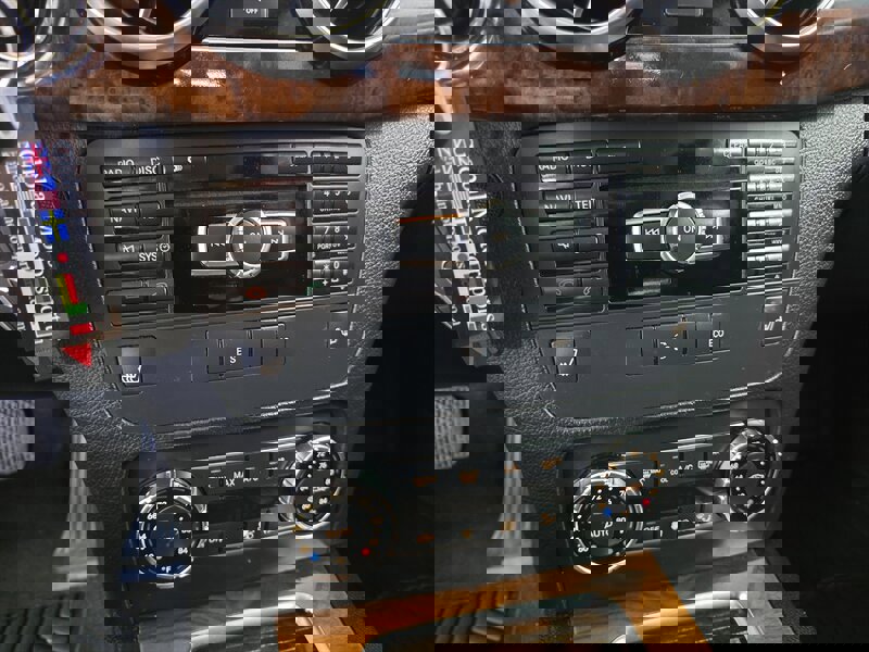 Used 2013 Mercedes-Benz GLK 350 2WD w/ Multimedia Pkg image 20