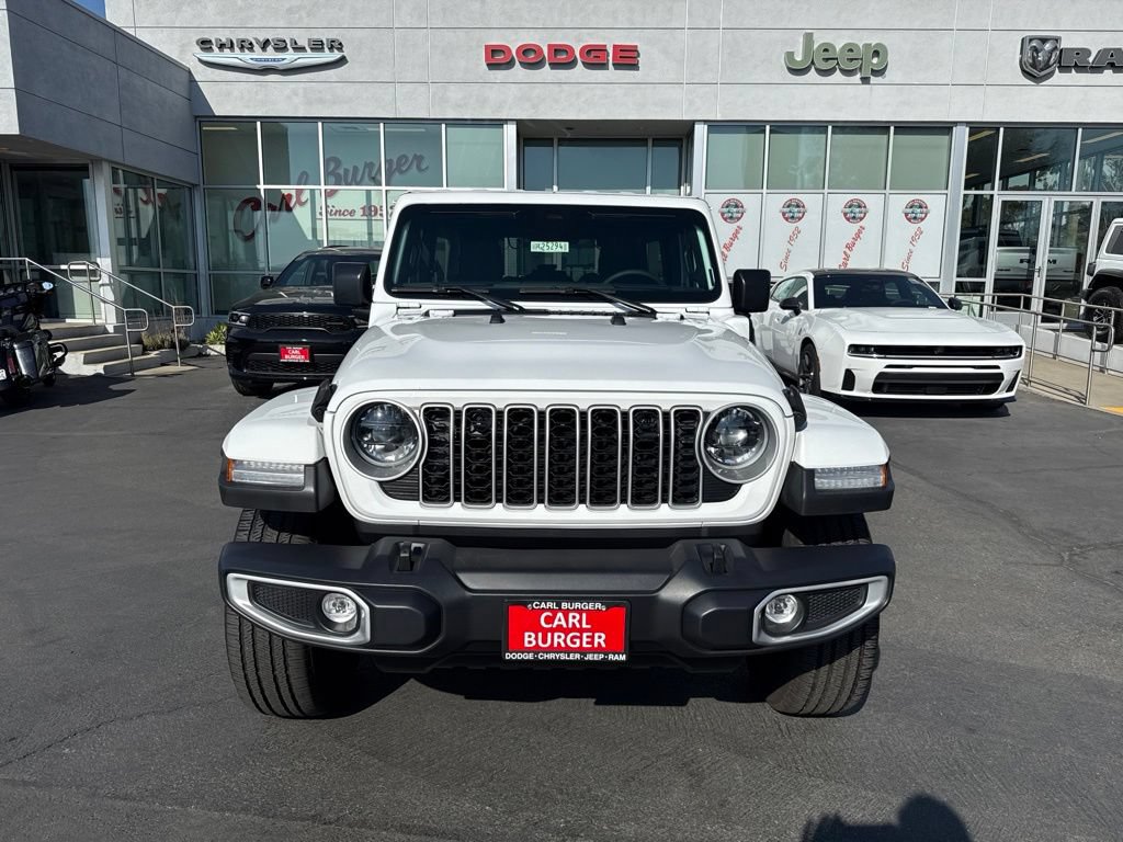 Certified 2025 Jeep Wrangler Unlimited Sahara w/ Safety Group AWD/4WD image 2
