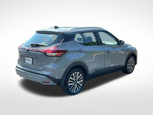 Used 2024 Nissan Kicks SV FWD image 6