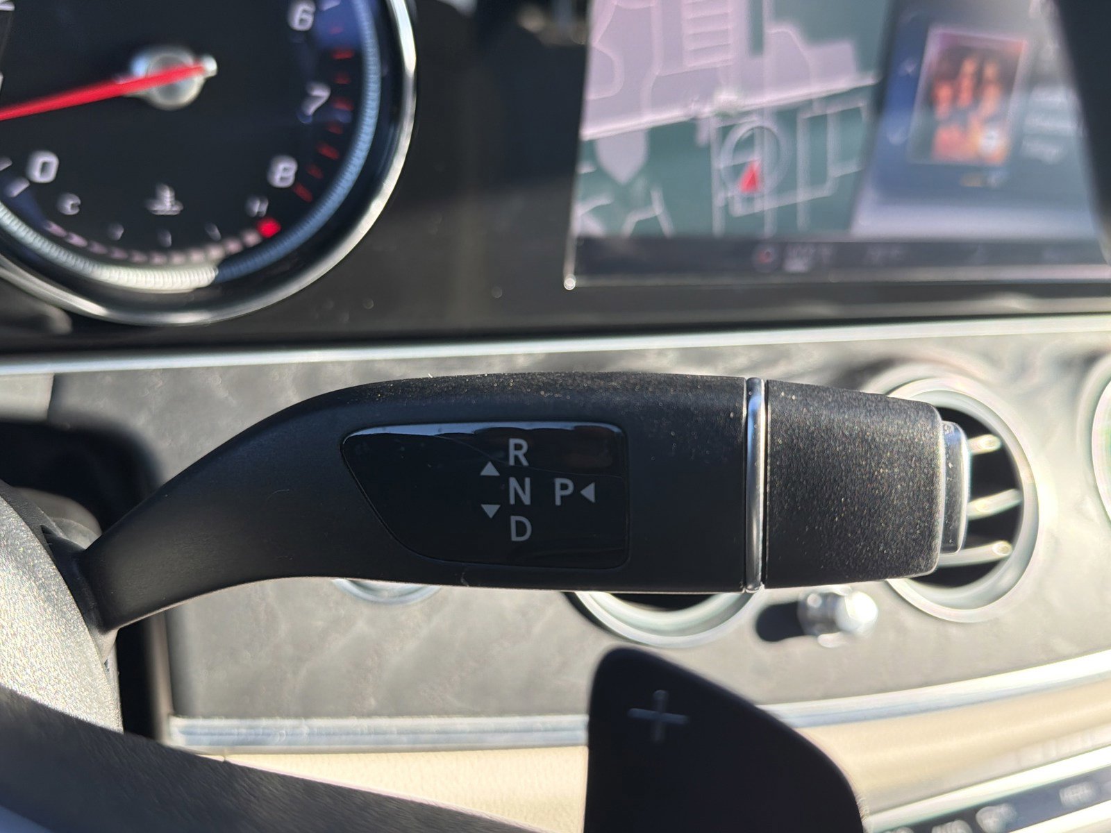 Used 2019 Mercedes-Benz E 300 4MATIC image 23