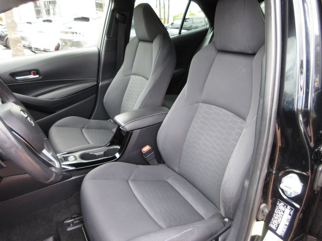 Used 2020 Toyota Corolla SE FWD image 12