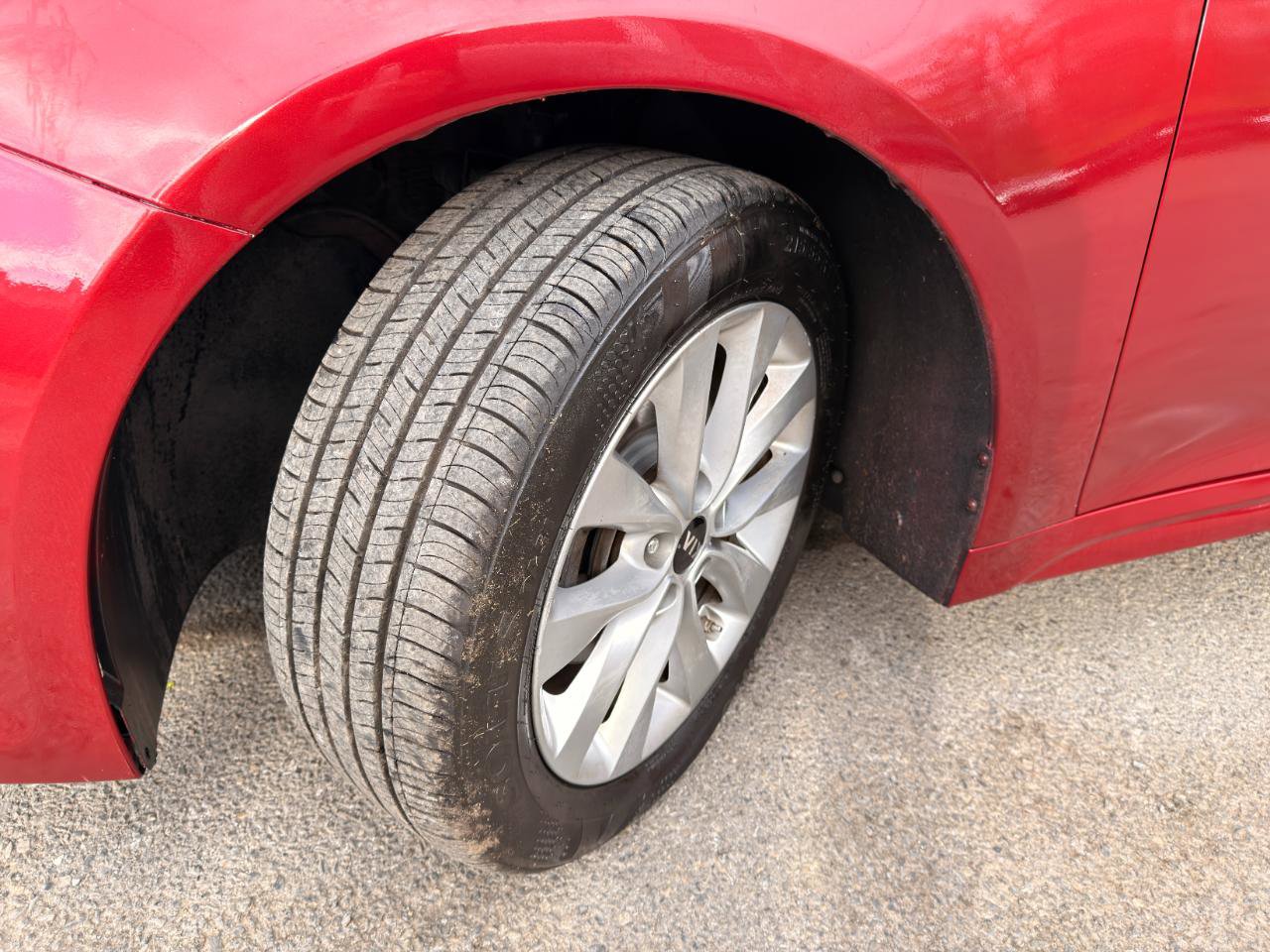 Used 2018 Kia Optima S w/ Panoramic Sunroof Package image 24