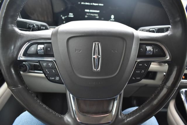 Used 2018 Lincoln Navigator L Reserve w/ Technology Package image 25