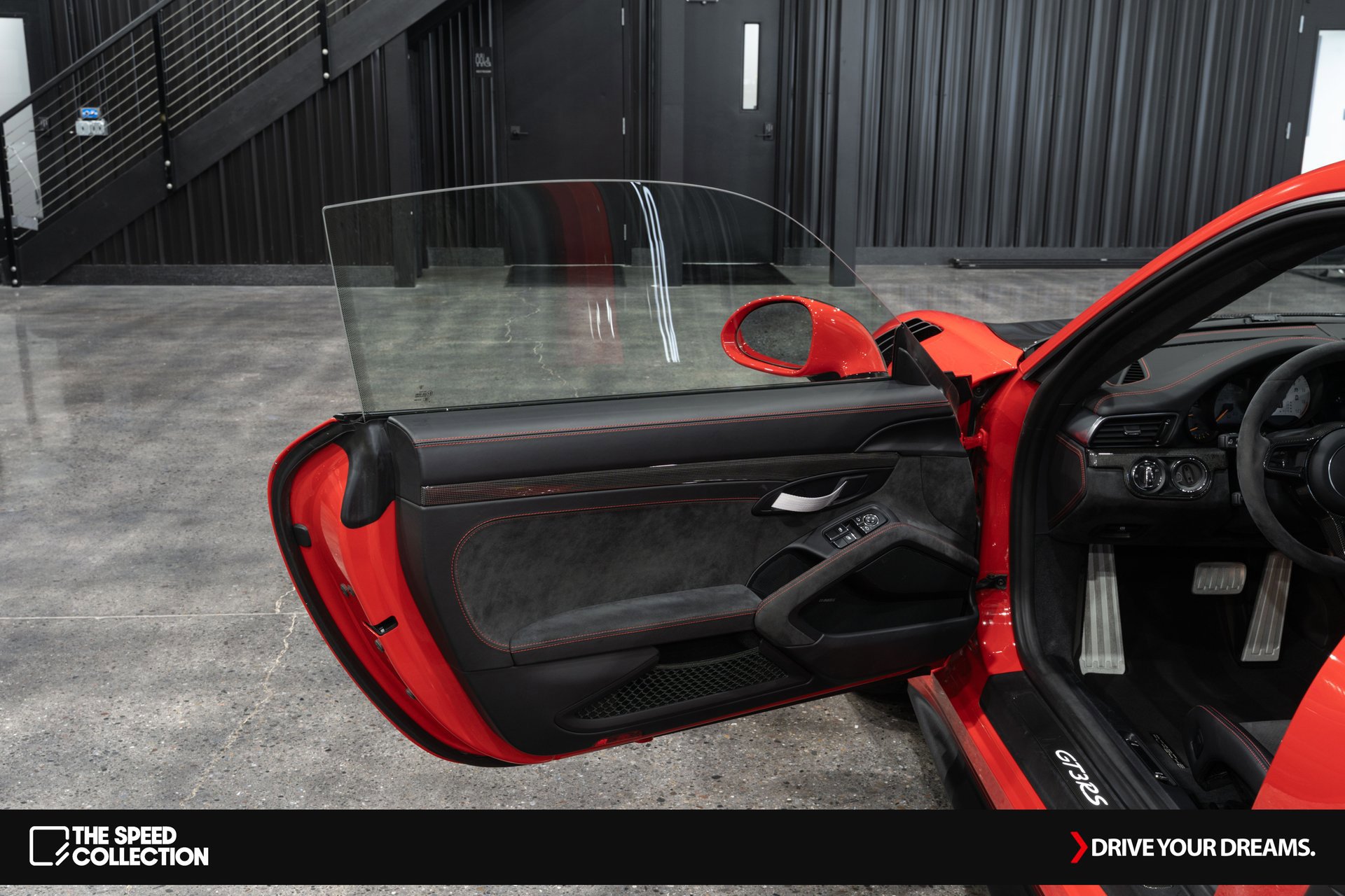 Used 2019 Porsche 911 GT3 RS w/ Weissach Package image 9