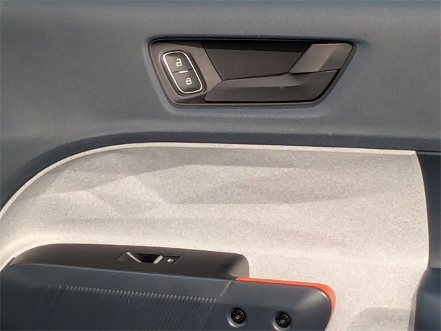 Used 2022 Ford Maverick XLT image 35