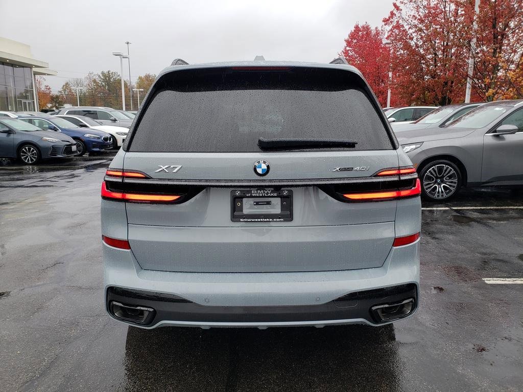 New 2026 BMW X7 xDrive40i w/ M Sport Package image 5