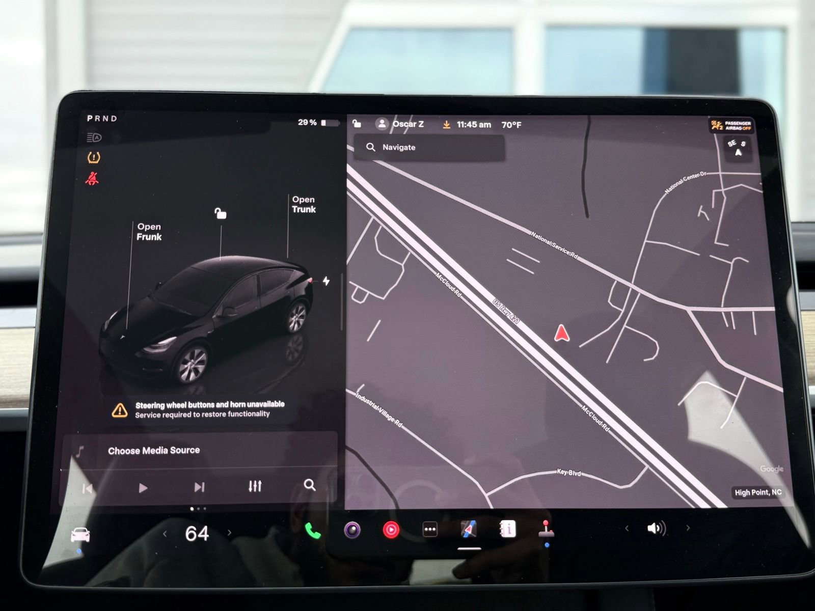 Used 2022 Tesla Model Y Long Range image 40