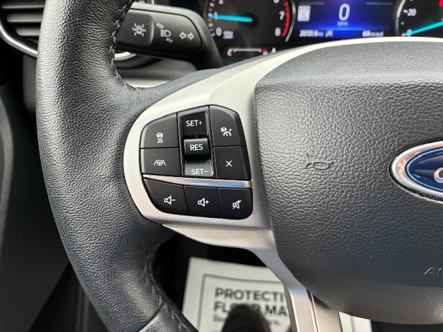 Used 2023 Ford Explorer XLT w/ Equipment Group 202A image 30