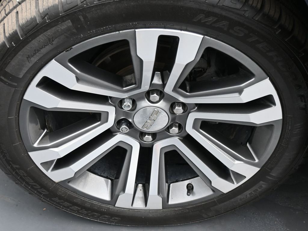 Used 2020 GMC Yukon Denali w/ Denali Ultimate Package AWD/4WD image 21