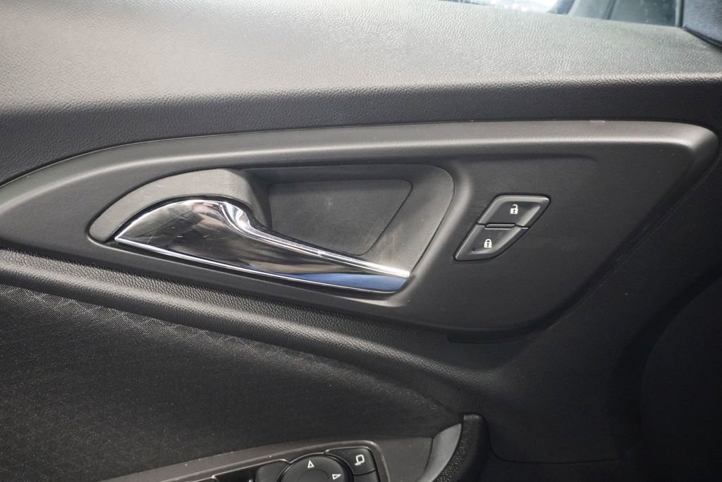 Used 2024 Chevrolet Malibu LT w/ Sport Edition image 27