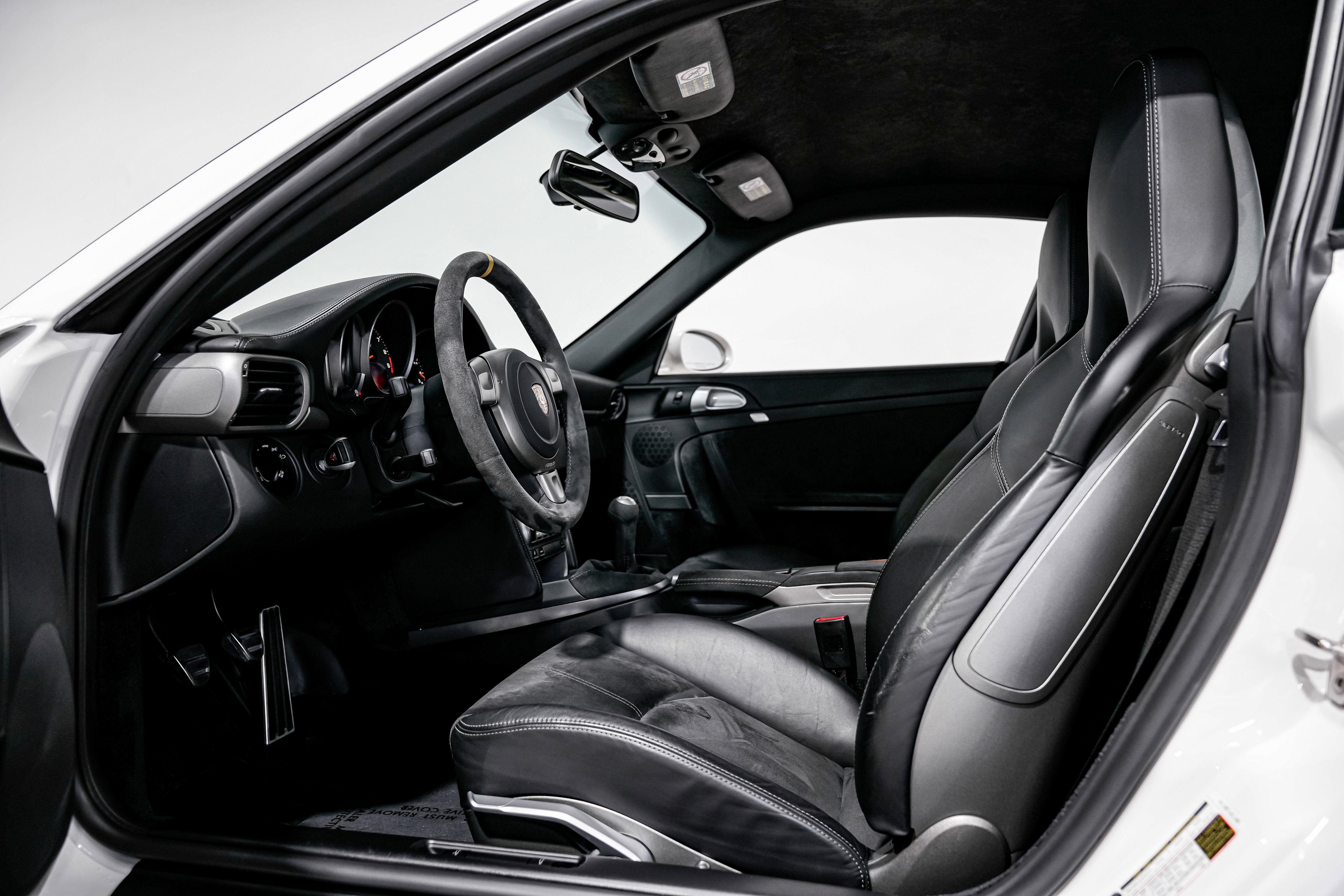 Used 2008 Porsche 911 GT3 RS image 19