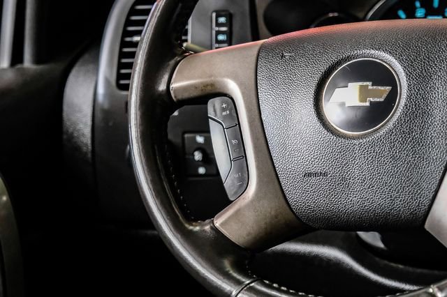Used 2008 Chevrolet Silverado 2500 LT w/ 1LT Convenience Package image 16