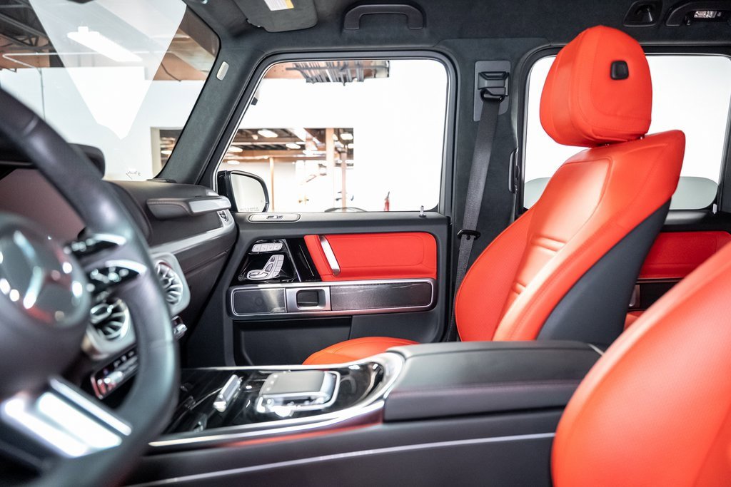 Used 2025 Mercedes-Benz G 550 w/ Manufactur Interior Package image 60
