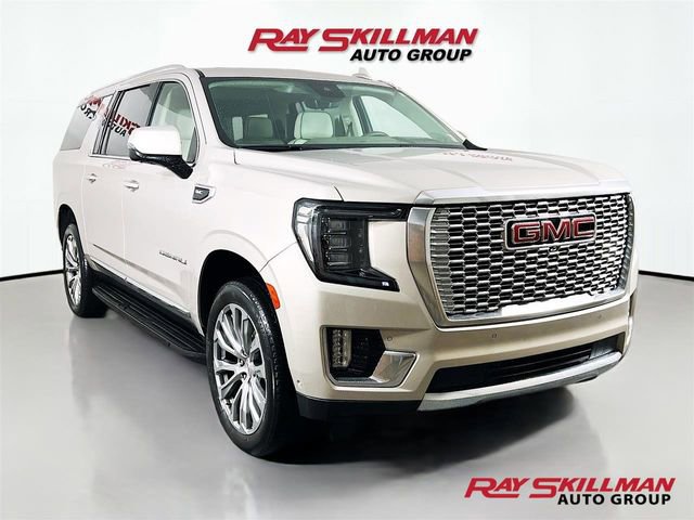 Used 2023 GMC Yukon XL Denali w/ Advanced Technology Package AWD/4WD image 1