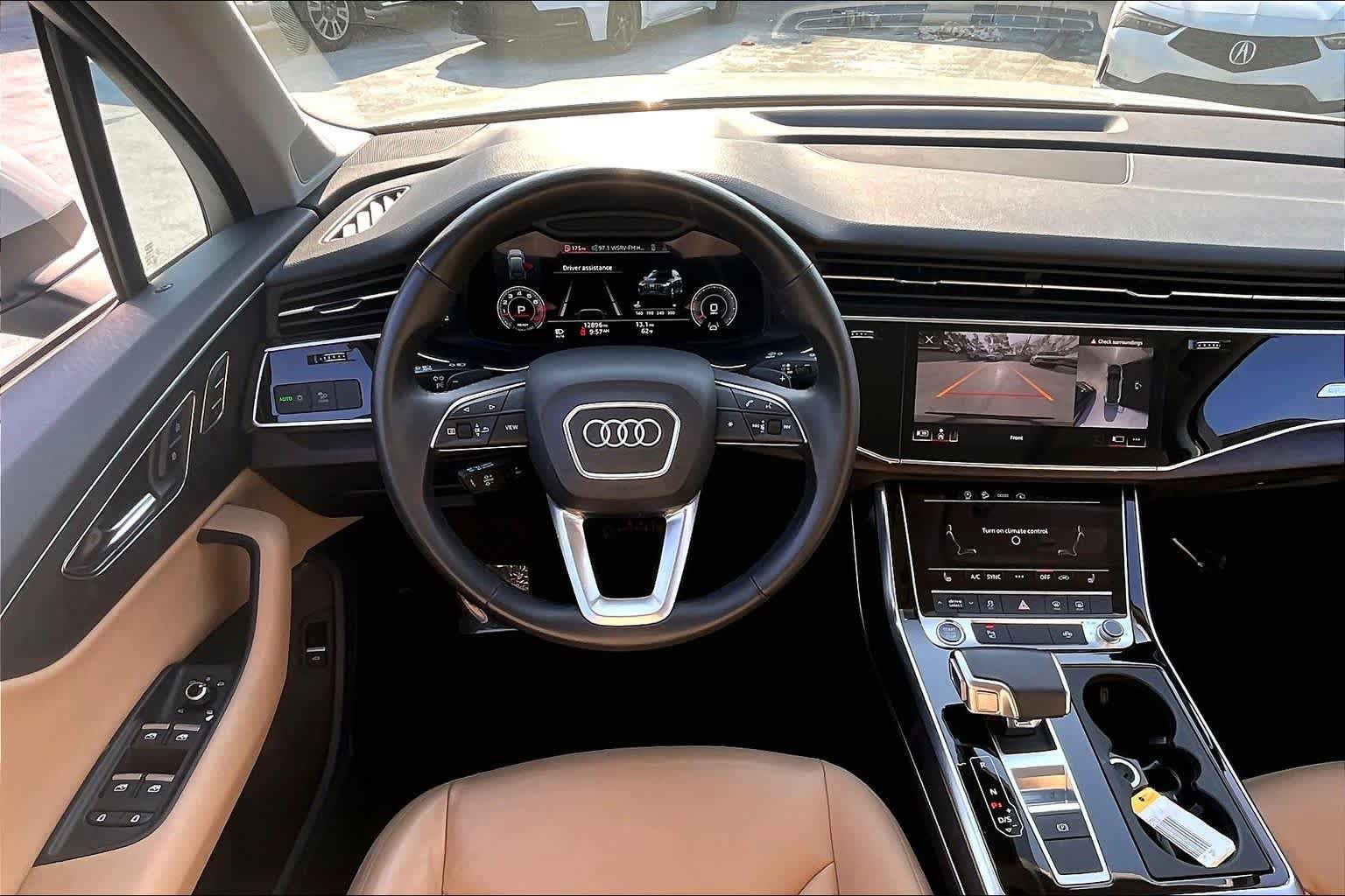 Used 2022 Audi Q7 Premium Plus w/ Premium Plus Package image 6
