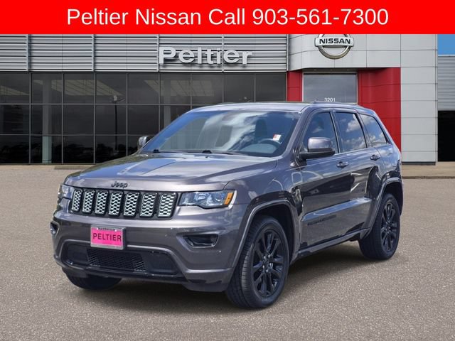 Used 2020 Jeep Grand Cherokee Altitude RWD image 3