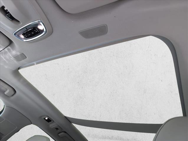 Used 2021 Volvo XC60 T8 Inscription Expression w/ Climate Package image 15