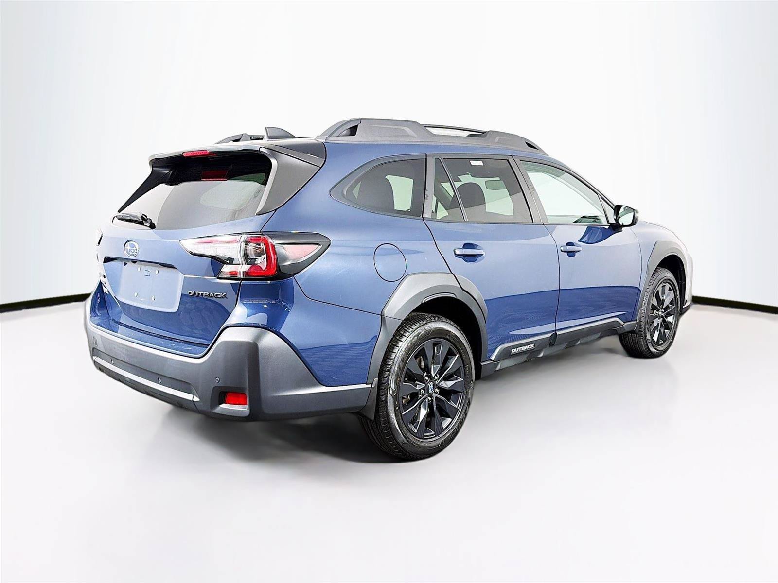 Used 2023 Subaru Outback Onyx Edition AWD/4WD image 11