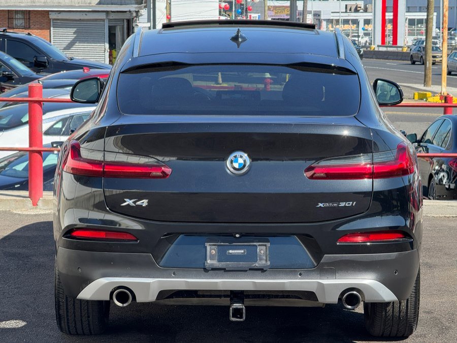 Used 2020 BMW X4 xDrive30i w/ Executive Package image 13