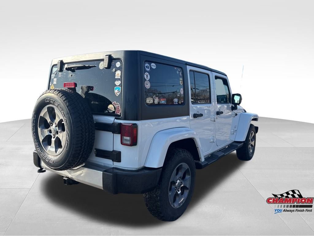Used 2018 Jeep Wrangler Unlimited Sahara image 4