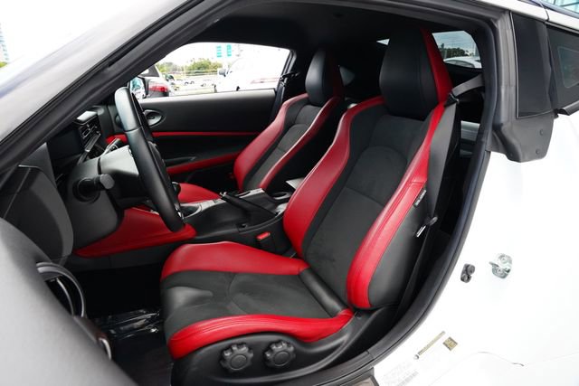 Used 2024 Nissan Z Performance w/ Floor Mat Package RWD image 16