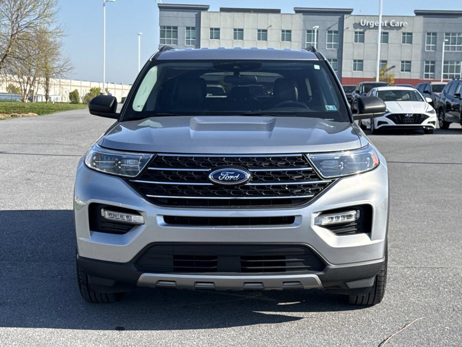 Used 2023 Ford Explorer XLT w/ Equipment Group 202A image 28