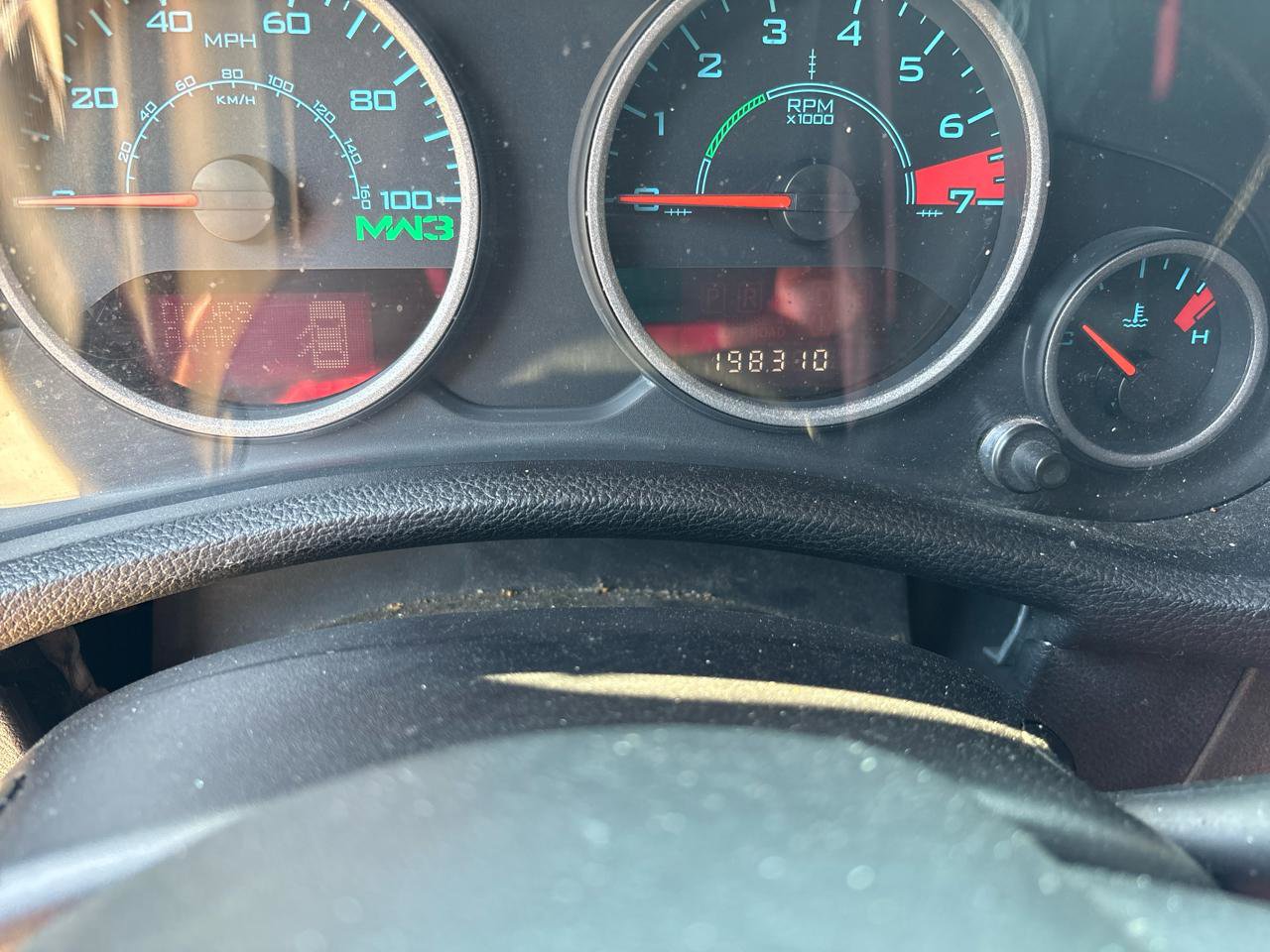 Used 2012 Jeep Wrangler Unlimited Rubicon image 18