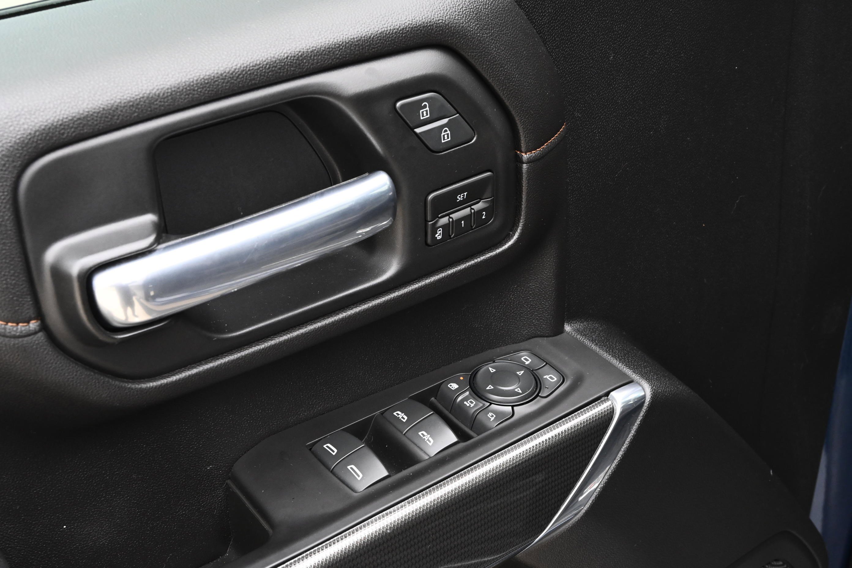 Used 2020 GMC Sierra 3500 AT4 w/ Technology Package image 31