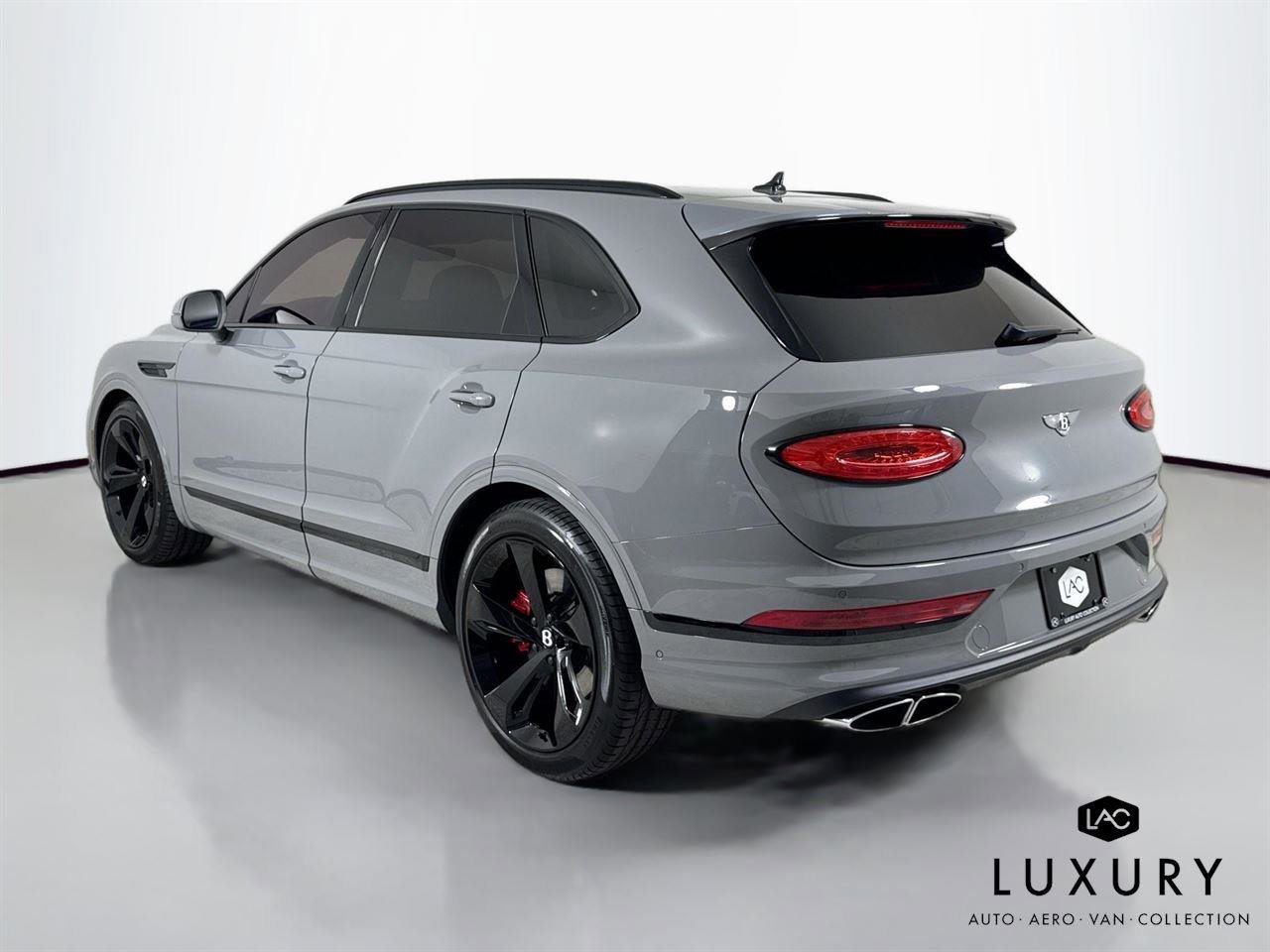 Used 2022 Bentley Bentayga image 8