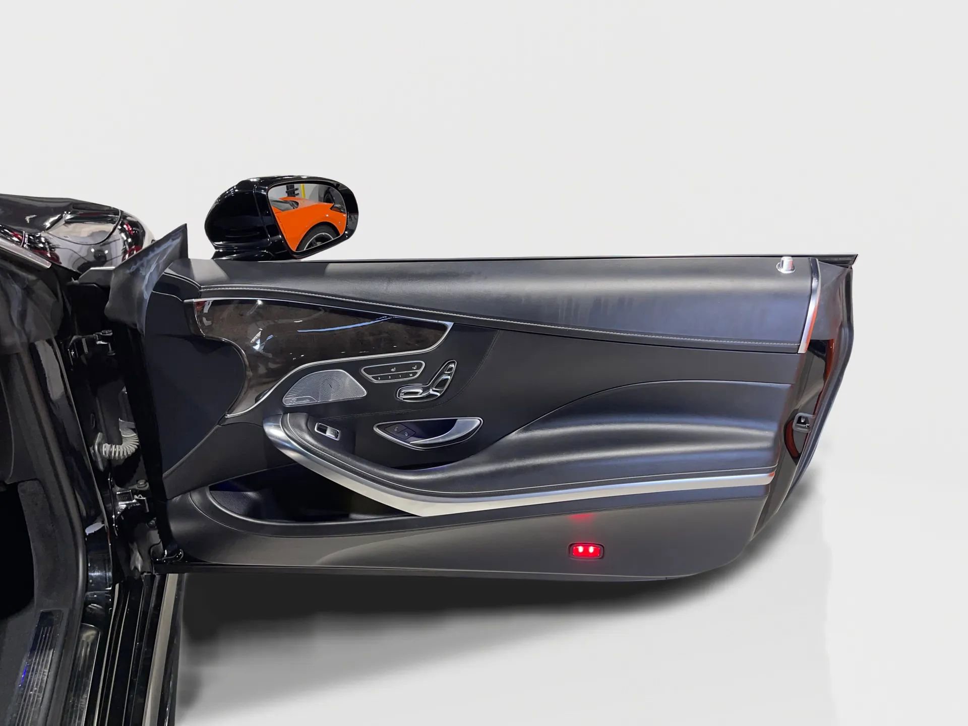 Used 2015 Mercedes-Benz S 550 4MATIC Coupe image 27