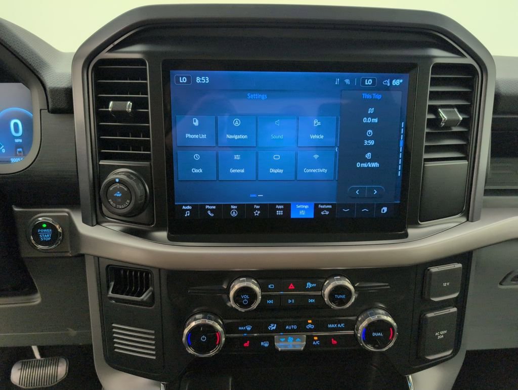 Used 2025 Ford F150 Lightning XLT image 28