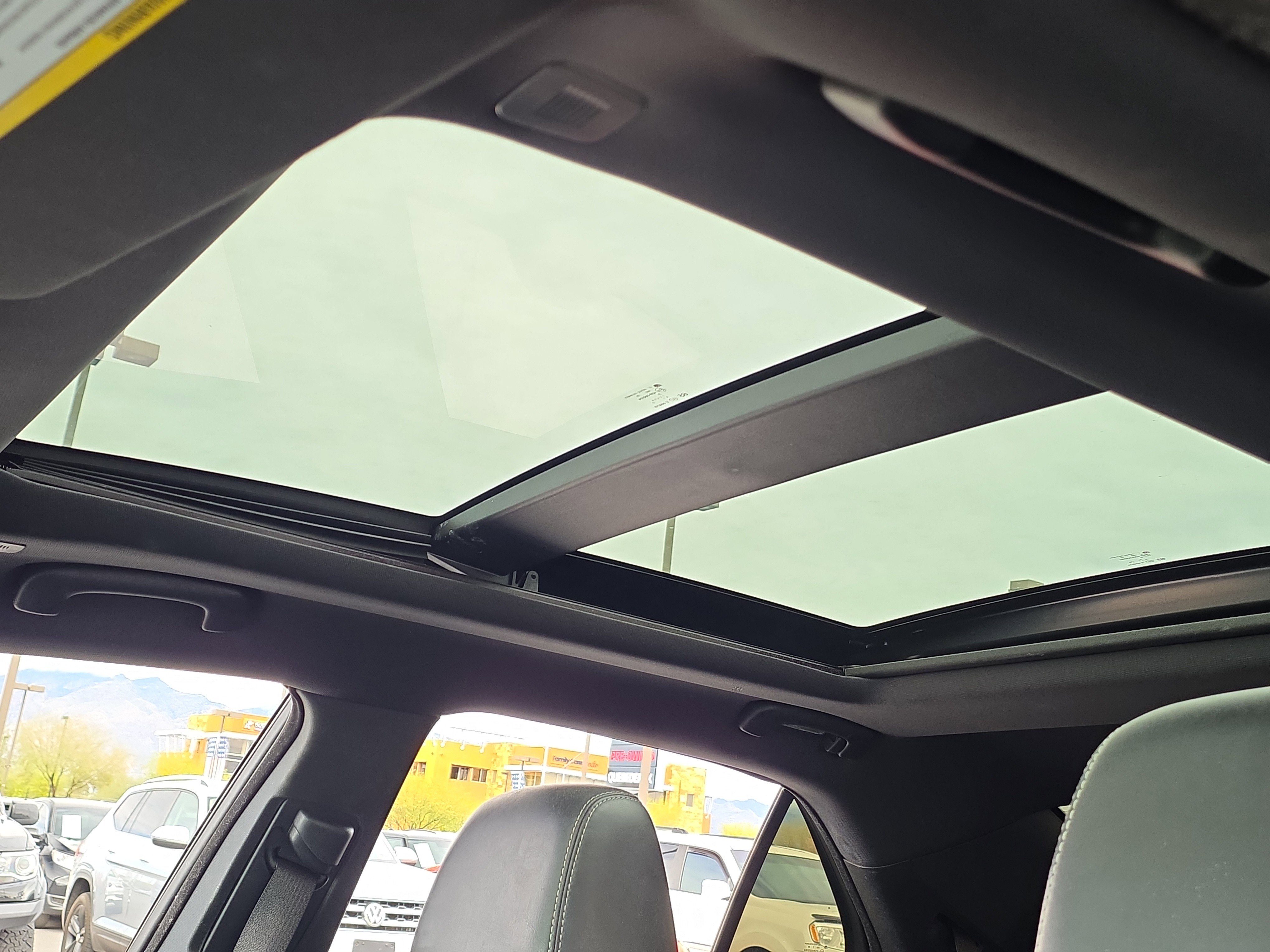 Used 2021 Chrysler 300 S image 12