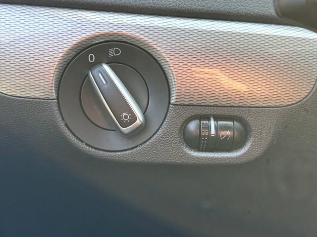 Used 2017 Volkswagen Jetta SE image 31