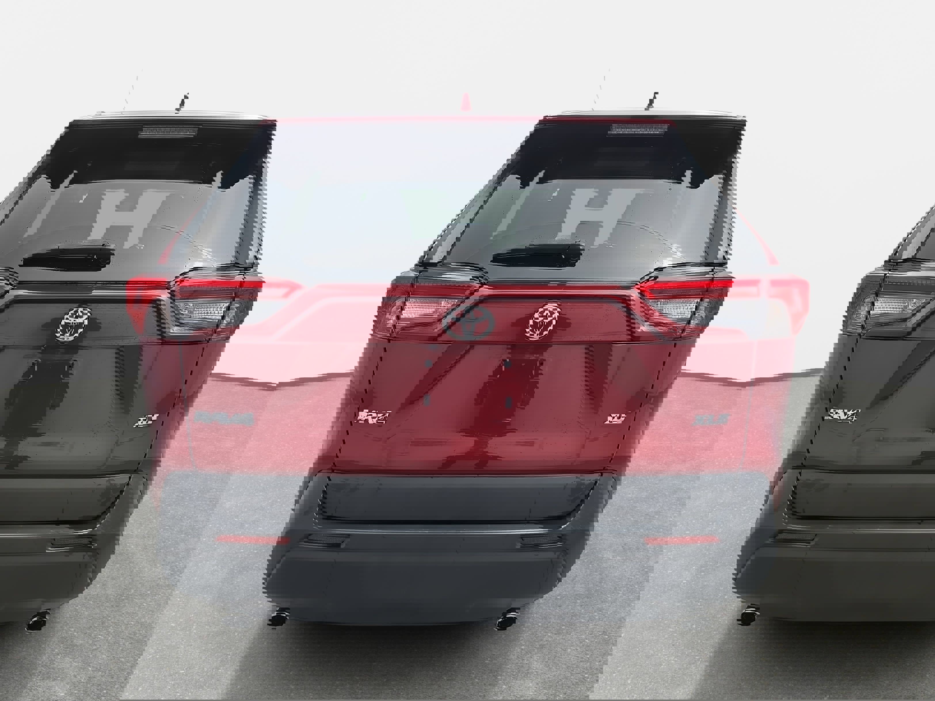 Used 2023 Toyota RAV4 XLE w/ Convenience Package image 6