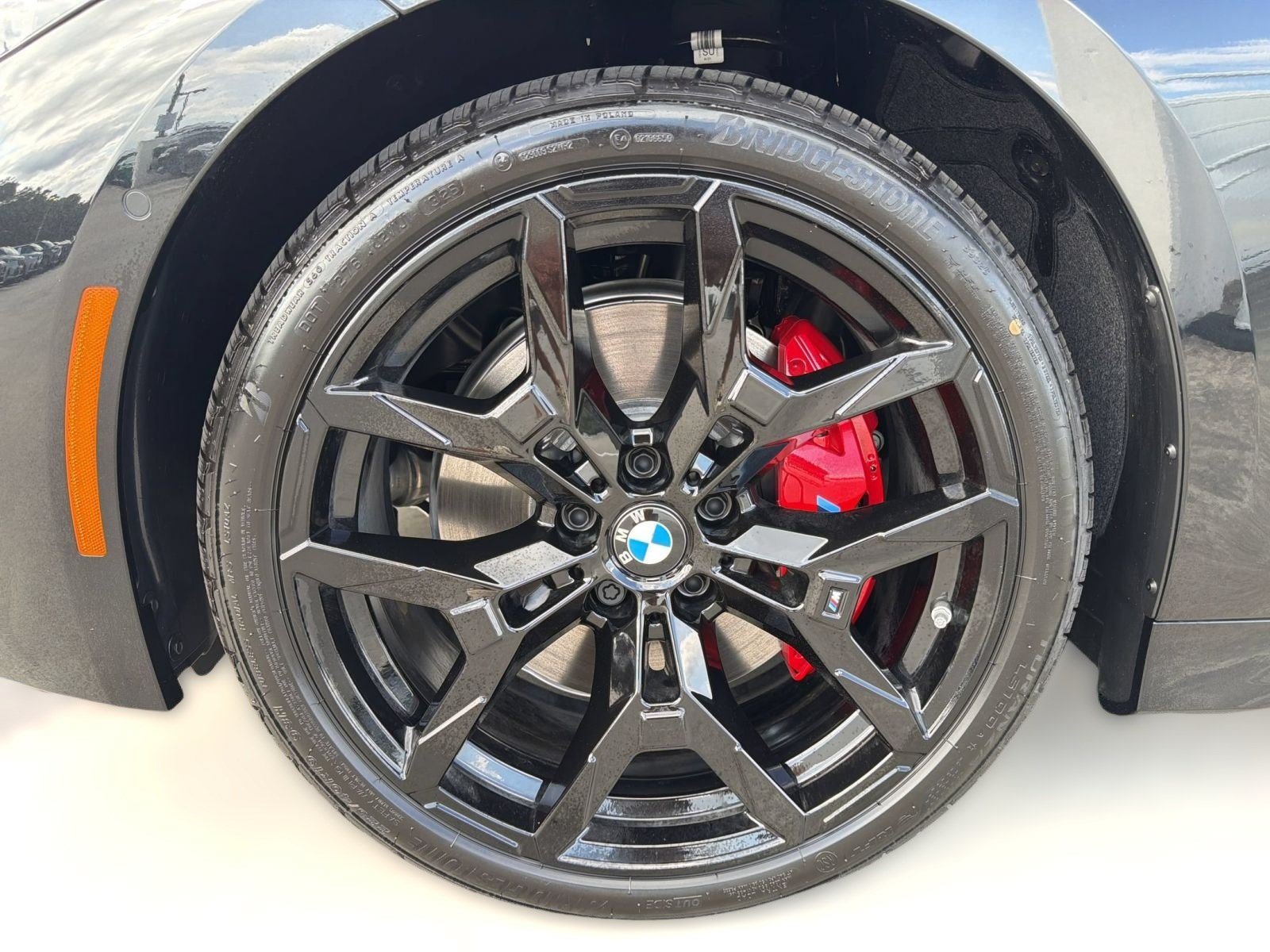New 2026 BMW 330i xDrive Sedan w/ M Sport Package AWD/4WD image 10