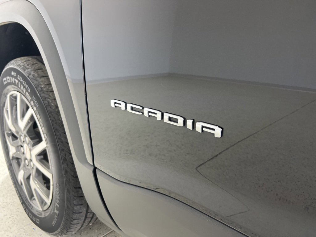 Used 2023 GMC Acadia SLE w/ LPO, Floor Liner Package image 48