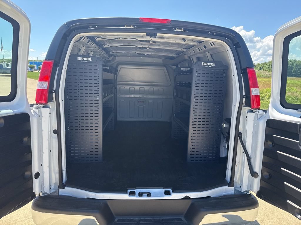 New 2025 Chevrolet Express 2500 w/ Driver Convenience Package RWD image 29