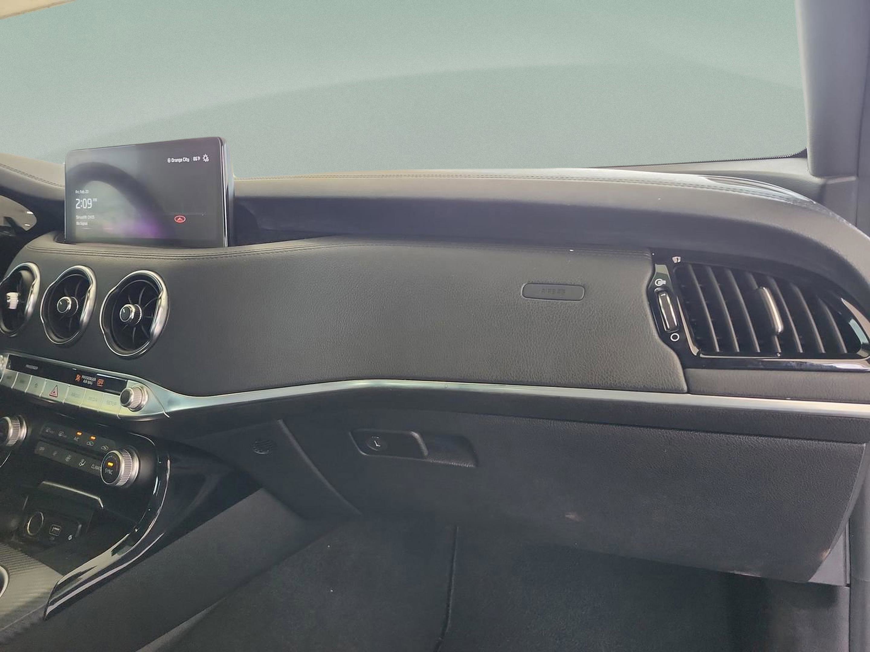 Used 2023 Kia Stinger GT-Line w/ Sun & Sound Package image 21