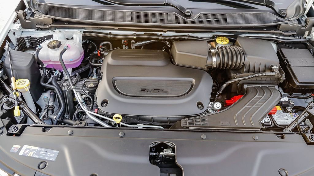 New 2026 Chrysler Pacifica Select w/ S Appearance Package image 28