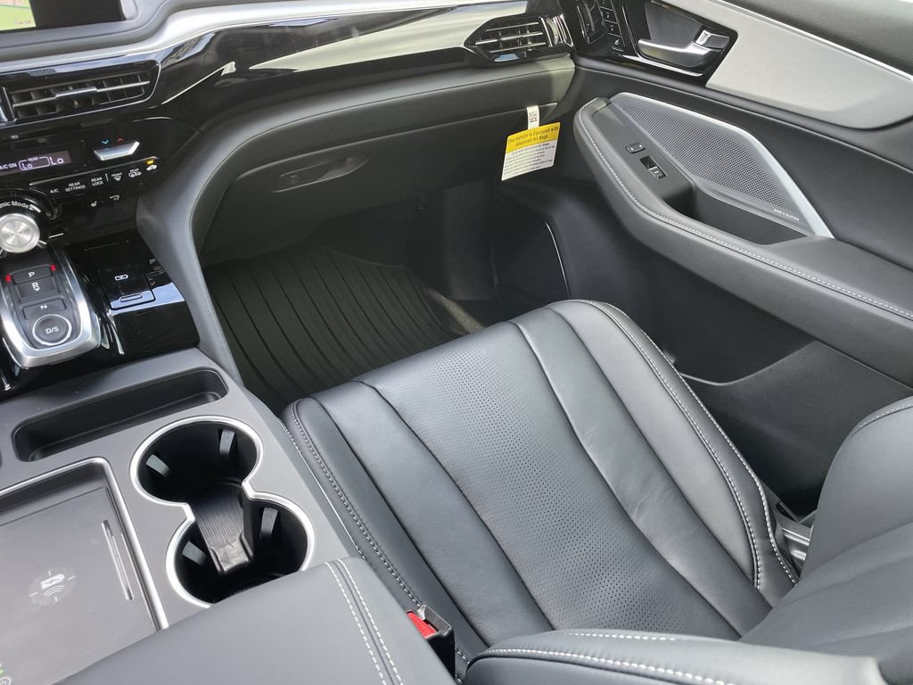 New 2026 Acura MDX w/ Technology Package FWD image 15