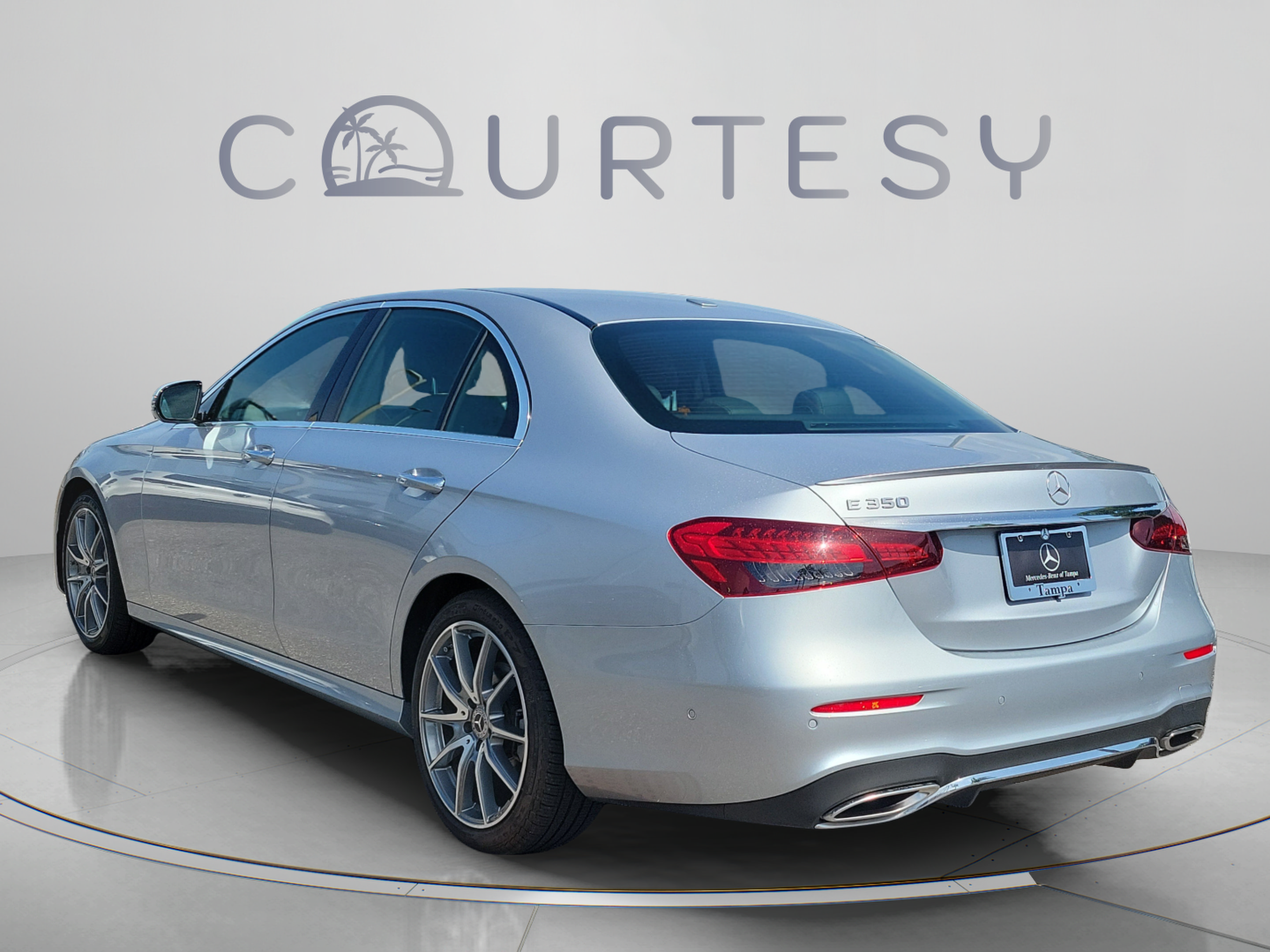 Certified 2022 Mercedes-Benz E 350 Sedan image 2