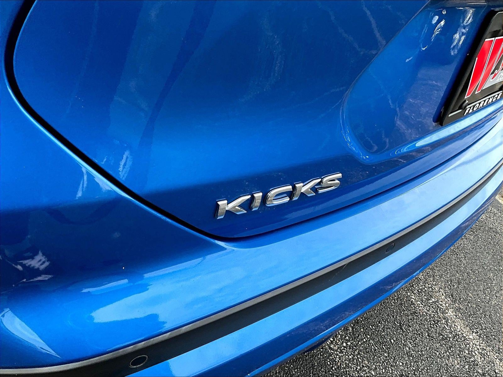 Used 2023 Nissan Kicks SV FWD image 24