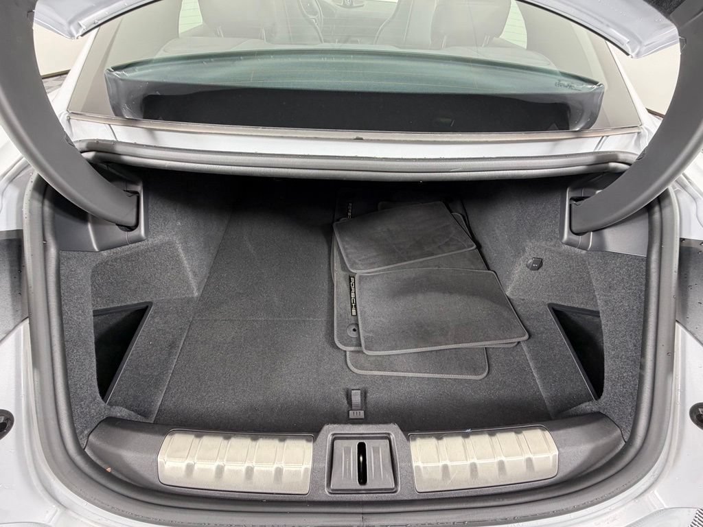 Certified 2026 Porsche Taycan RWD image 42