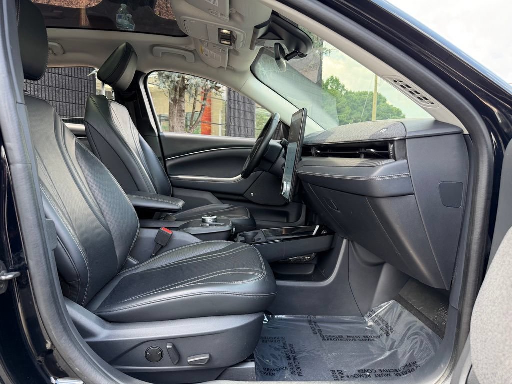 Used 2021 Ford Mustang Mach-E Premium AWD/4WD image 33