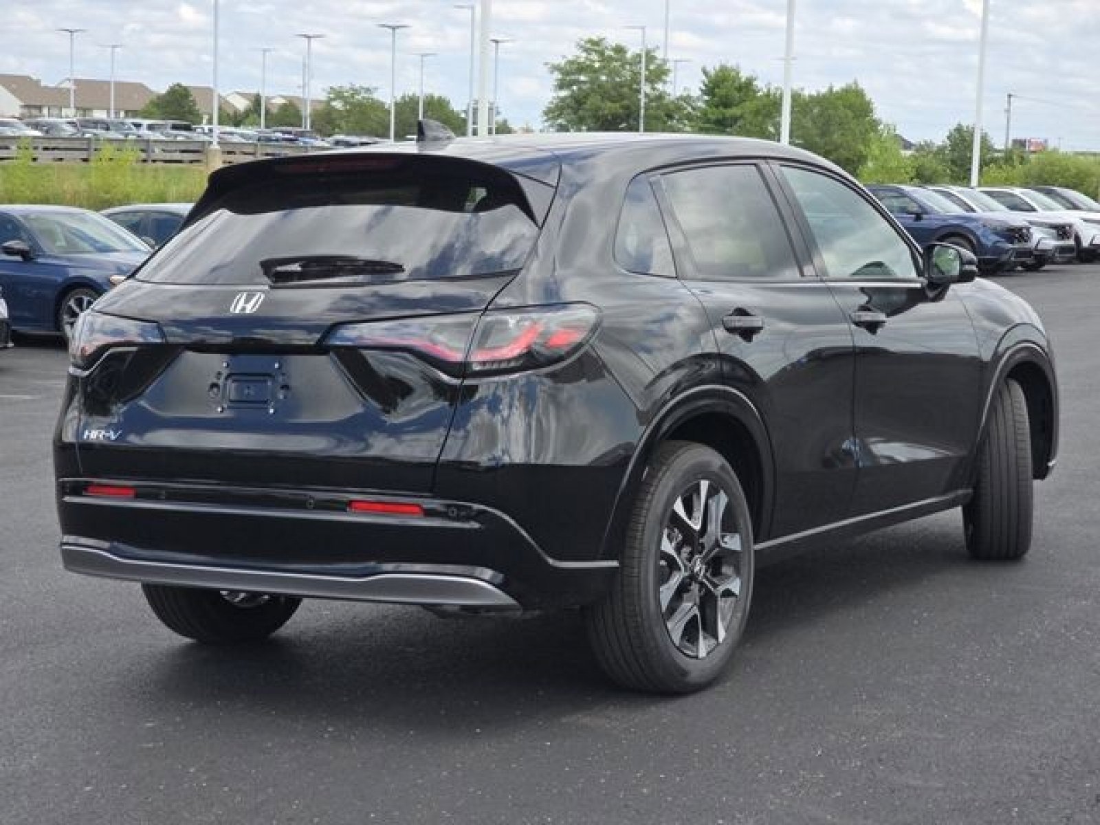 New 2026 Honda HR-V EX-L image 11