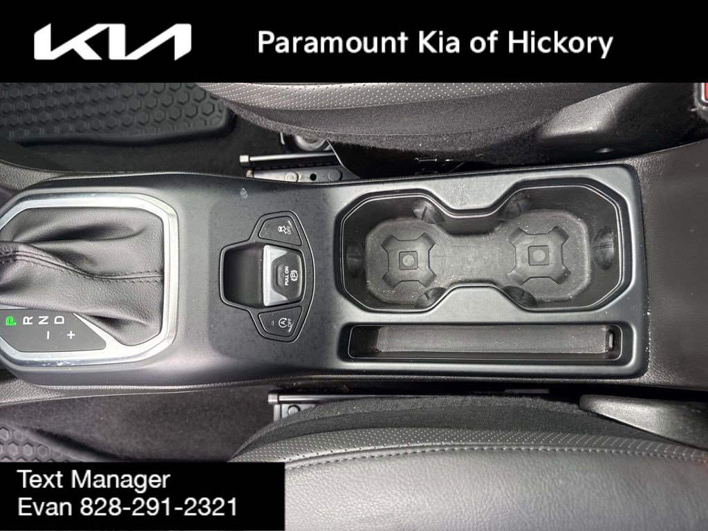 Used 2023 Jeep Renegade Limited w/ Sun/Sound Group image 27