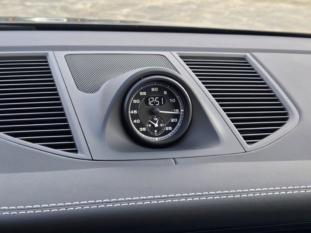 New 2026 Porsche Macan GTS image 22