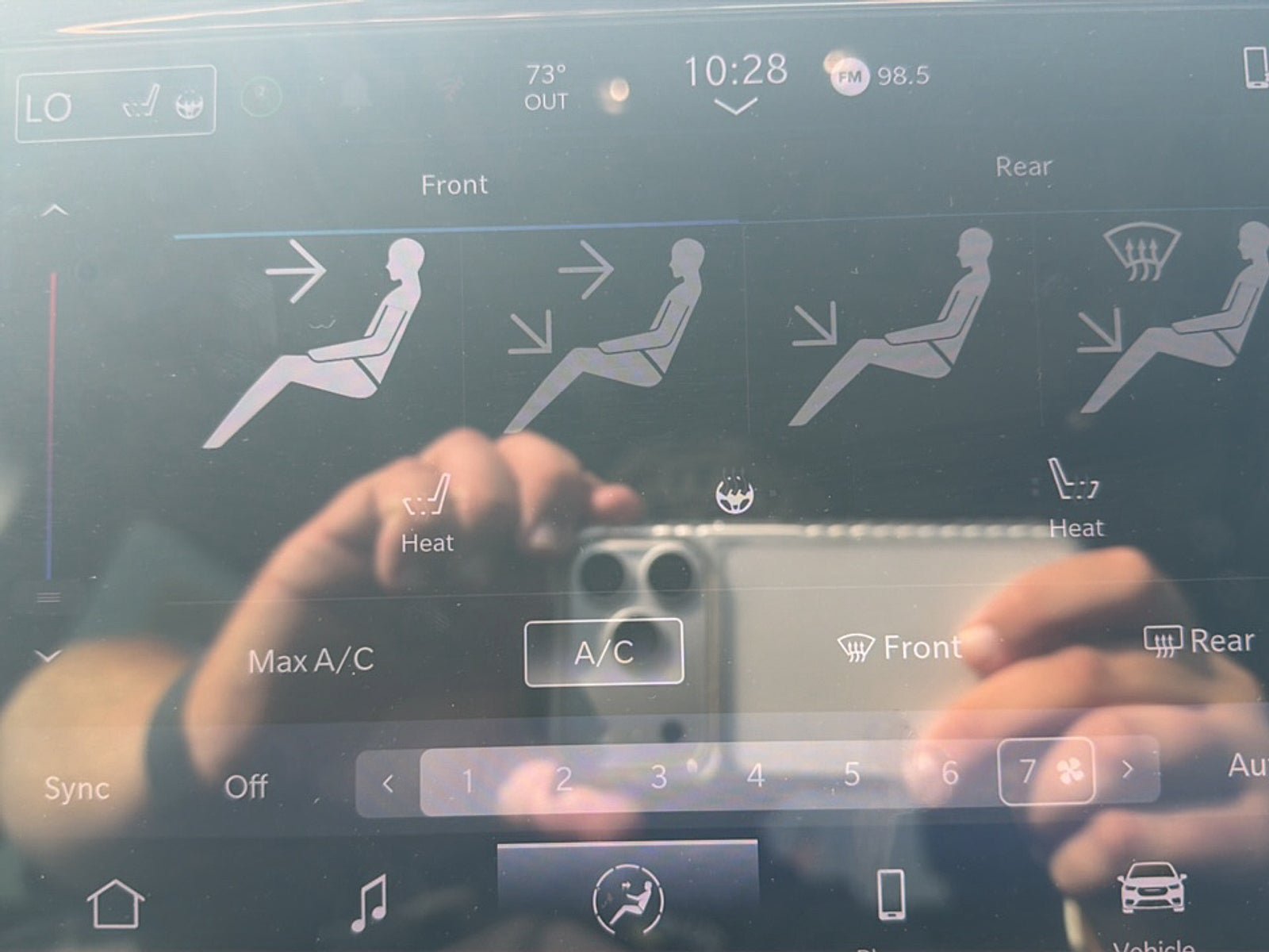 Used 2026 Chrysler Pacifica Select FWD image 13