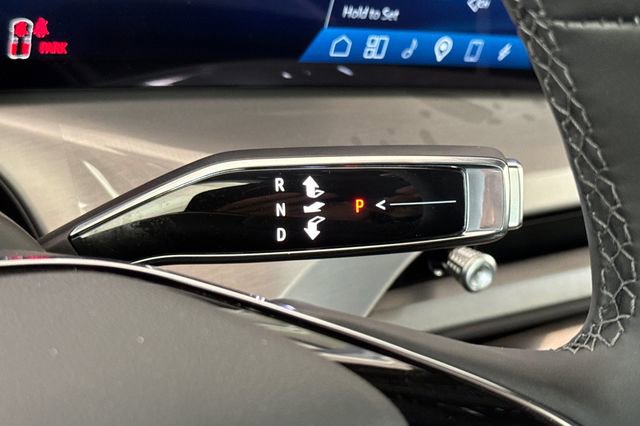 New 2026 Cadillac Vistiq Luxury w/ LPO, Floor Liner Package image 23